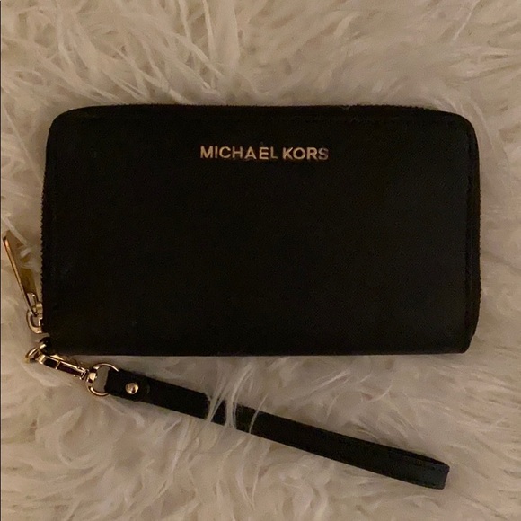 Black Michael Kors wallet